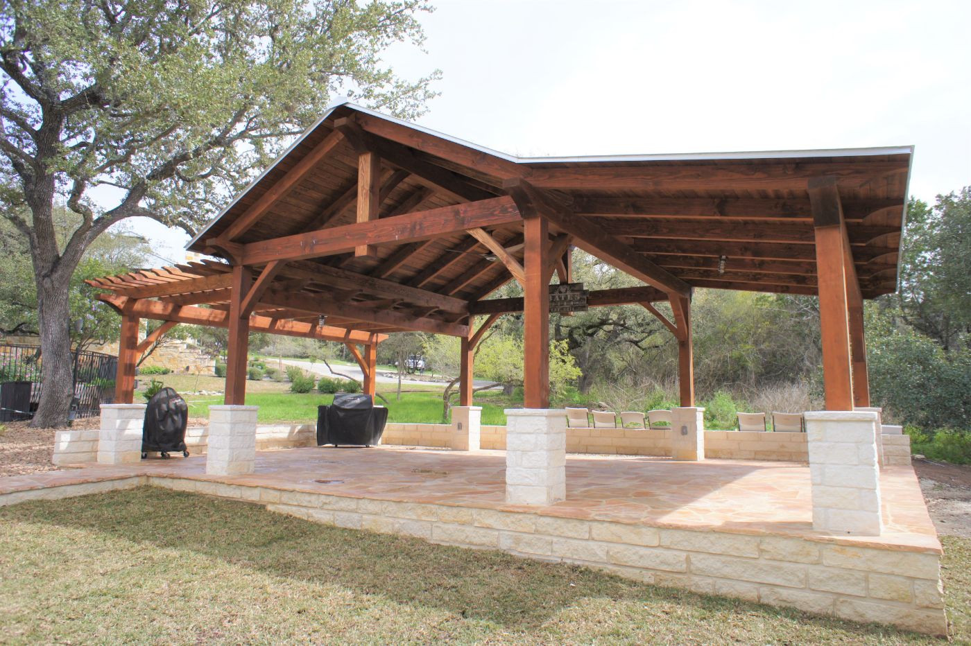 37x23, garden ridge, San Antonio, concrete or concrete pad, barbeque or grill, kitchen or outdoor kitchen, residential, covered patio, cabana, outdoor living, entertaining, shade structure, pavilion builder/contractor, cedar pavilion, post and beam