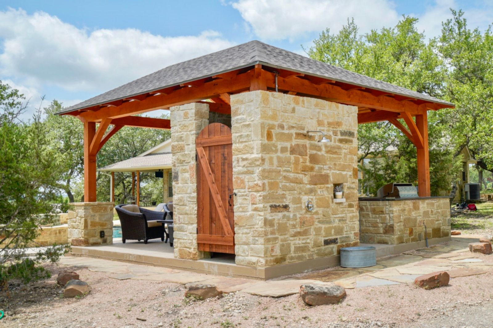 21x21, Outdoor Kitchen or Kitchen, Outdoor living, King Post Half Hip, shingle roof, Poolside or swimming pool, residential, pool house, cabana, Austin, Dripping Springs, Cement or concrete pad, patio furniture, entertaining