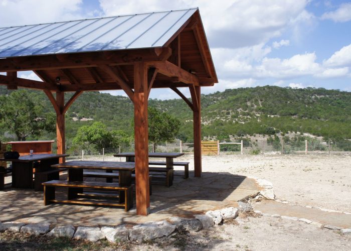 19x19, king post, cement or concrete pad, patio furniture, barbecue or grill, residential, garden structure, covered patio, builder/contractor, Austin, Texas, pavilion plans, free standing pavilion, pavilion kit, shade structure
